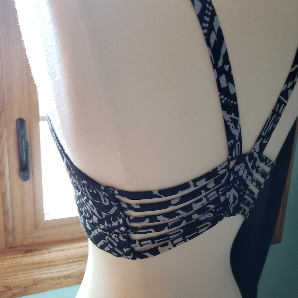 Victoria secret sports bra